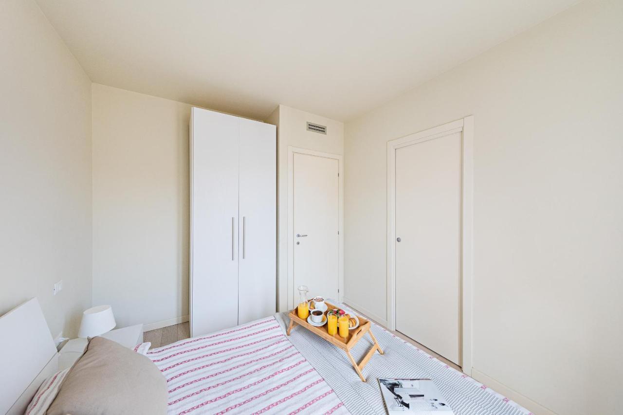 La Romantica Holiday Home By Wonderful Italy 马内尔巴 外观 照片
