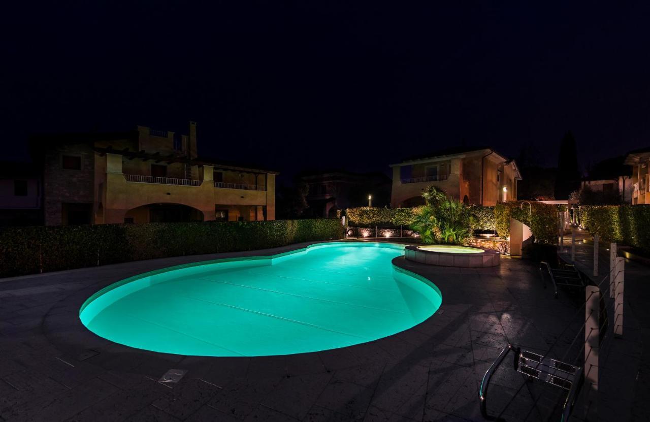 La Romantica Holiday Home By Wonderful Italy 马内尔巴 外观 照片